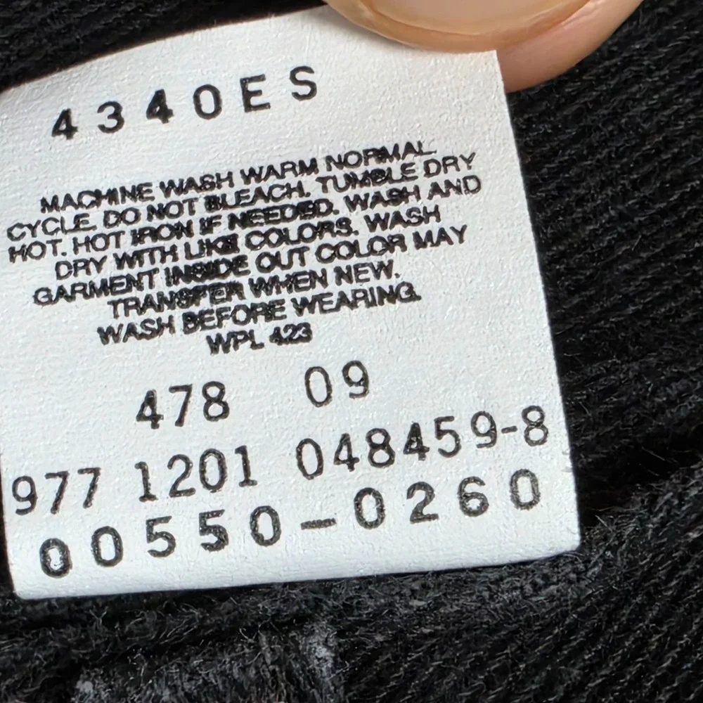 Levis Jeans Womens Size 33x34 Black Dark Wash Vintage 550 Relaxed Straight Y2K